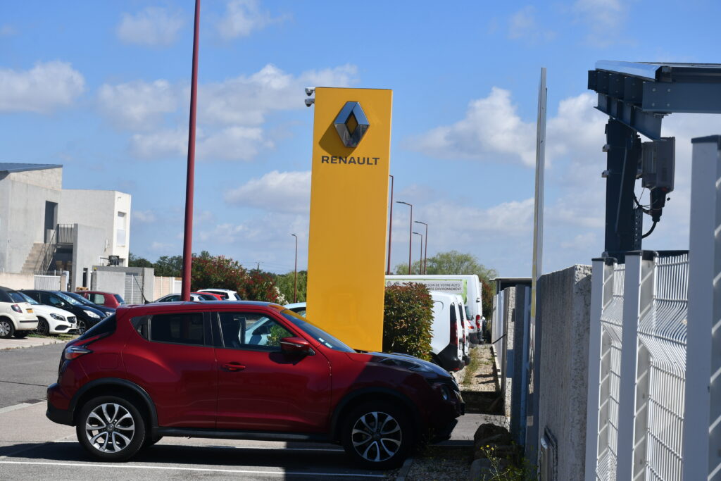 salabert-automobile-garage-auto-reparation-vente-achat-occasion-neuf-renault-ligier-dacia-saint-genis-perpignan